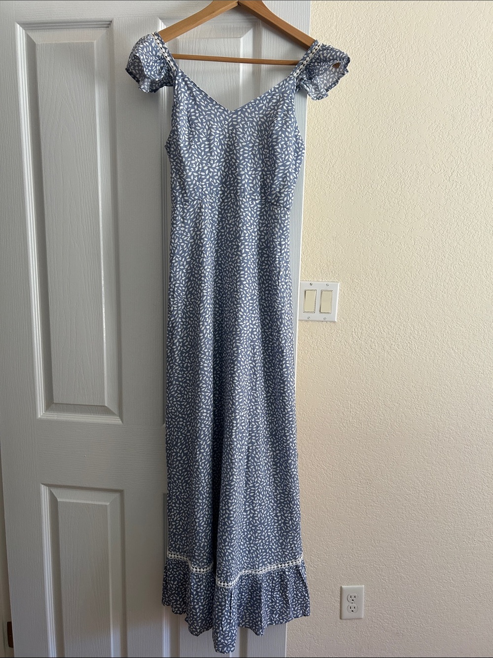 🩵💙 Japna Blue/White Leaf Print Dress